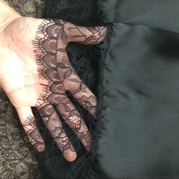 Black silky cami tank - Picture 3 of 5